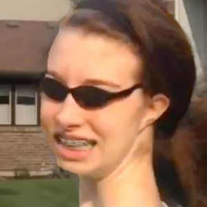 Meet your Posher, Ella